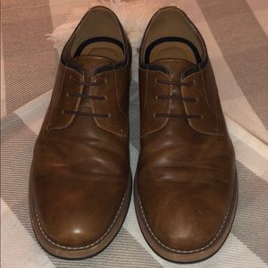 Gap men’s brown dress shoes